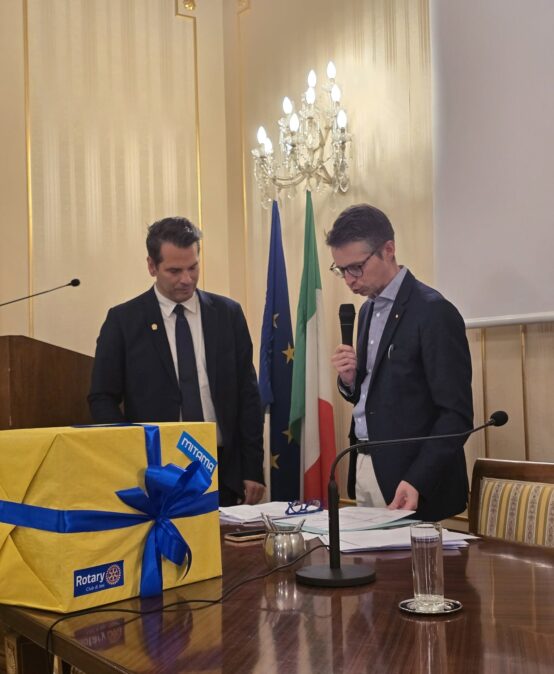 Giovani e Giornalismo: premiati i vincitori della V edizione del concorso del Rotary Club Jesi